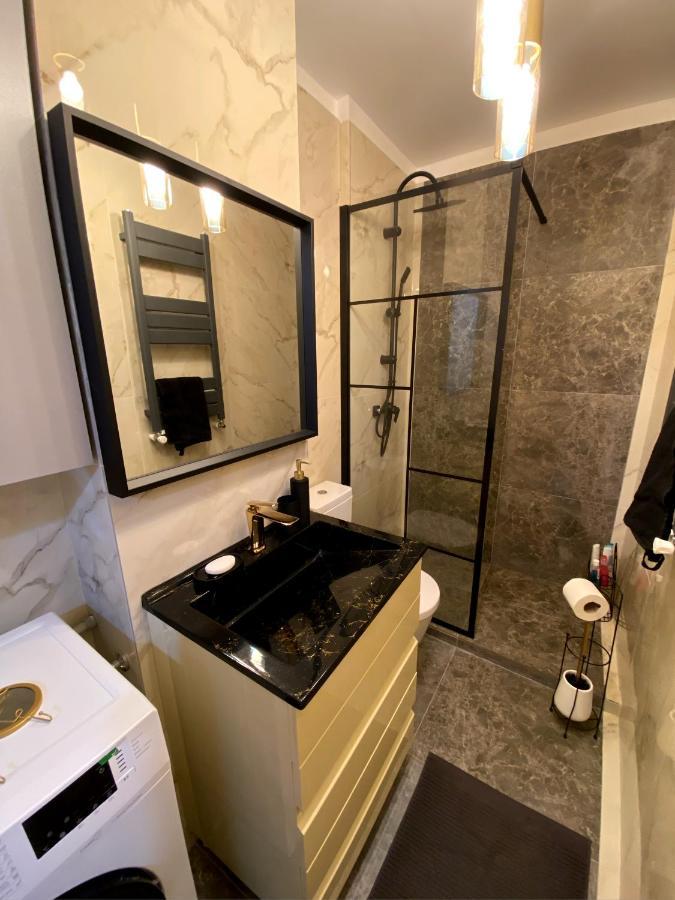 Lovely Studio In The City Center Of Bucharest Exterior photo